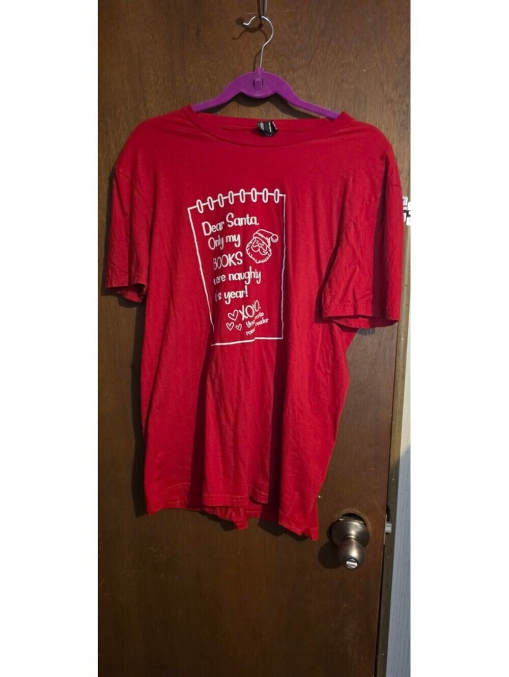 District Red Graphic T-Shirt Size L - Dear Santa Book Lover
